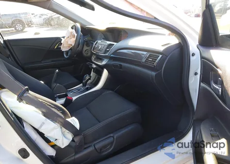 2015 Honda Accord Sport из США, поврежденный, VIN 1HGCR2F50FA232152